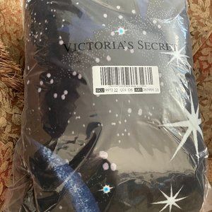 NEW Victoria's Secret Sherpa Blanket Black Moon & Stars Holiday 2021!